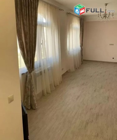 Varcov Bnakaran Xorenaci Poxocum