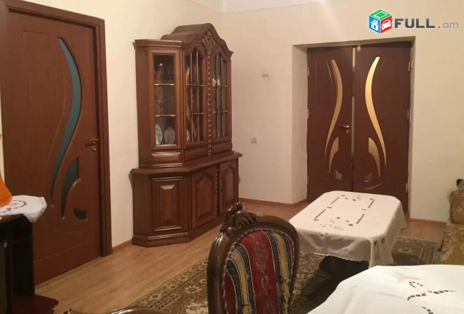 Varcov e trvum 2 senyakanoc bnakaran Komitasum