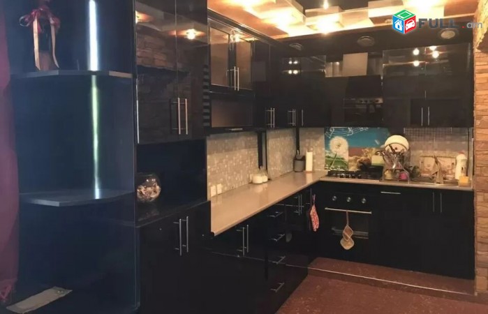 Vardzov bnakaran Tigran Meci poxotayum