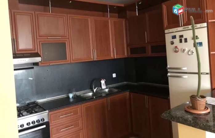 Վարձով է տրվում 3 սենյականոց շքեղ և ընդարձակ բնակարան Նորք Նորք 2-րդ զանգվածում