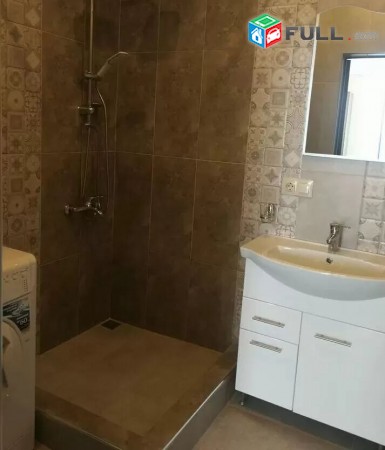 Տրվում է վարձով 3 սենյականոց բնակարան