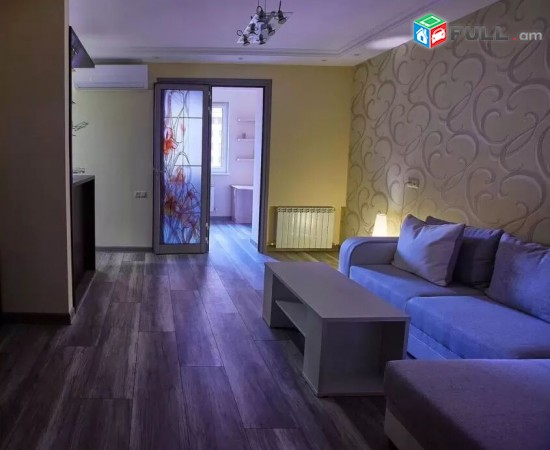 Varcov e trvum 3 senyakanoc  bnakaran Abovyan poxocum