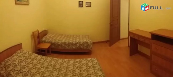 Varcov e bnakaran poqr kentronum, Mashtoci poxocum