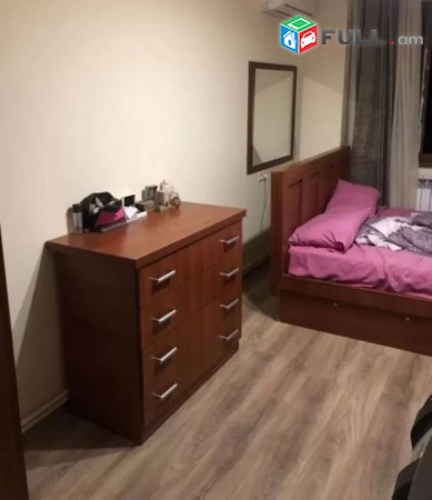 Varzov e trvum noravoch bnakaran Khanjyan poxocum