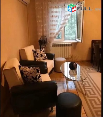 Varcov bnakaran Kajaznuni poxocum