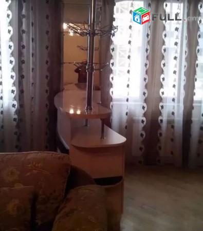 Տրվում է վարձով բնակարան Սարյան փողոցում