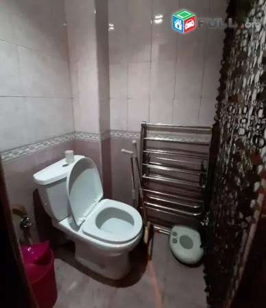Trvume vardzov 3 senyakanoc bnakaran Komitasum- Hakobyan poxoc