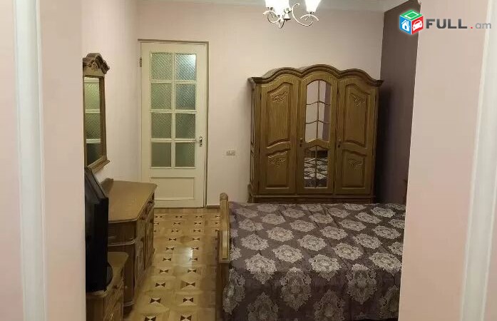 Varcov e trvum 3 senyakanoc bnakaran Vagharshyan- Komitas xachmerukum