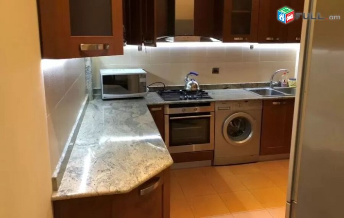 Vardzov trvum e 3 senyakanoc bnakaran kentronum, Isahakyan poxocum