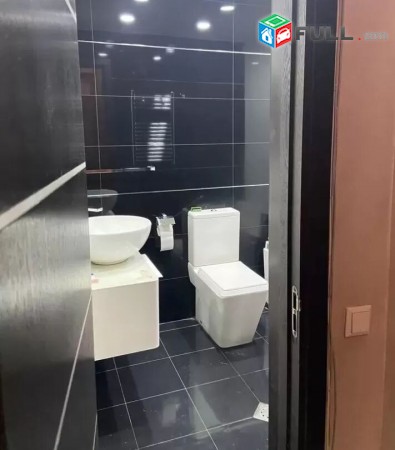 Kapital veranorogvac bnakaran Kievyan poxoci norakaruyc shenqum