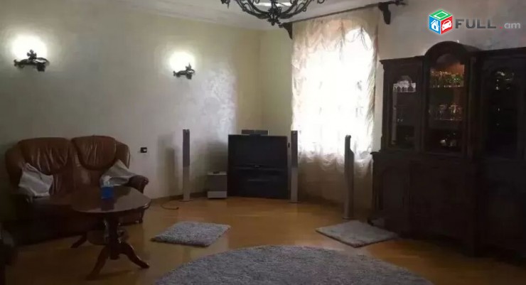4 senyakanoc bnakaran Paronyan poxocum