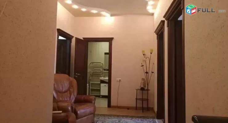 4 senyakanoc bnakaran Paronyan poxocum