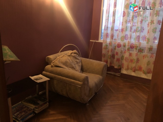 Varcov e trvum 3 + 1 senyakanoc bnakaran Komitasum