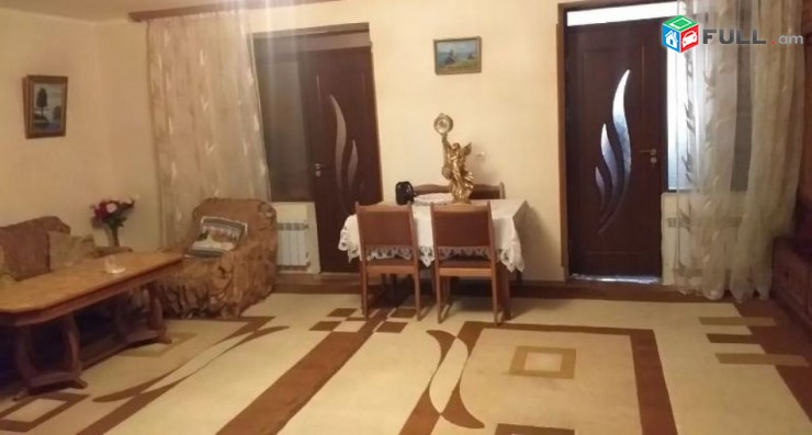 Varcov e trvum 4 senyakanoc bnakaran Zeytunum, Droi poxocum
