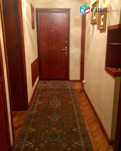 Varcov e trvum 2 senyakanoc bnakaran Aram Khachatryan poxocum