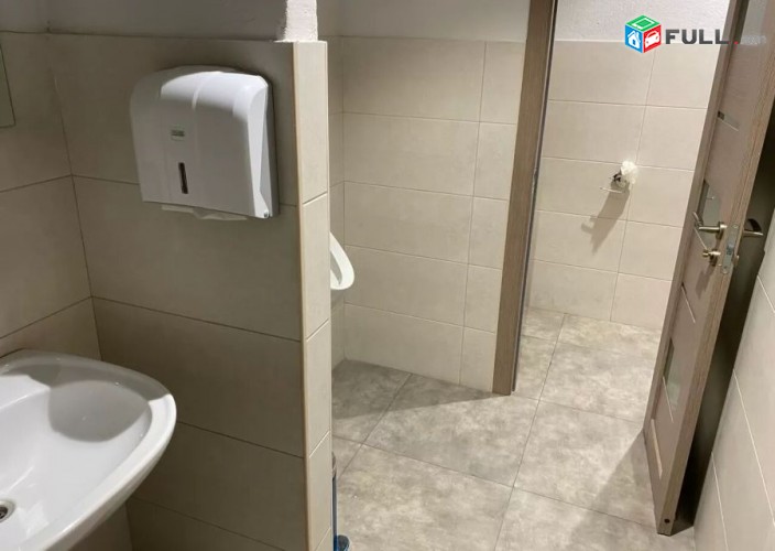 Varcov e trvum grasenyakayin taracq poqr kentronum, Pushkini poxocum