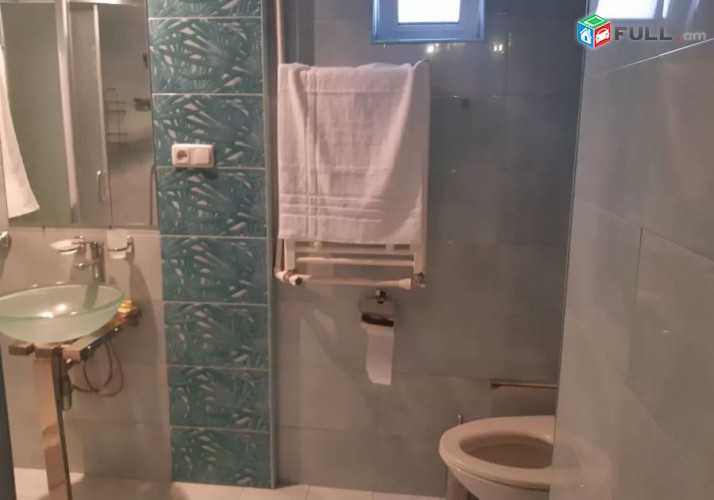 Varcov e trvum 4 senyakanoc DUPLEX bnakaran Saryan poxocum