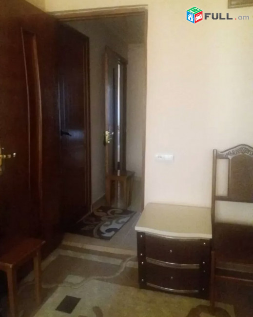 Վաճառվում է 2-ը դարձրած 3 սենյականոց Զորավար Անդրանիկի փողոցում