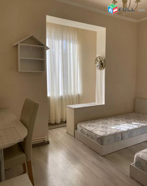 Varcov e trvum 3 senyakanoc bnakaran Mamikonyanc poxocum