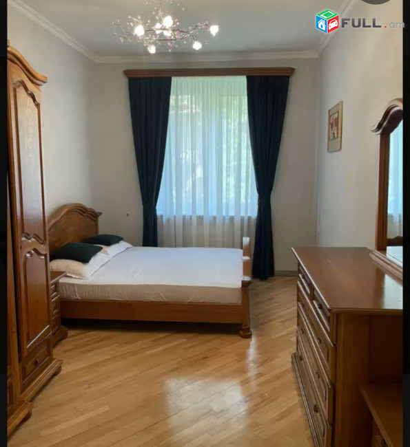 Varcov e trvum 3 senyakanoc bnakaran kentronum, Tumanyan poxocum