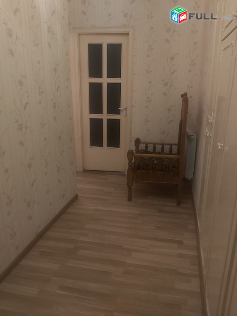 Varcov e trvum 2 senyakanoc bnakaran Leningradyan poxocum 