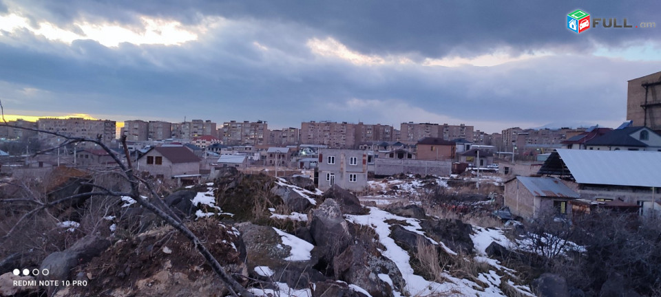 Վաճառվում է տնամերձ հողատարածք