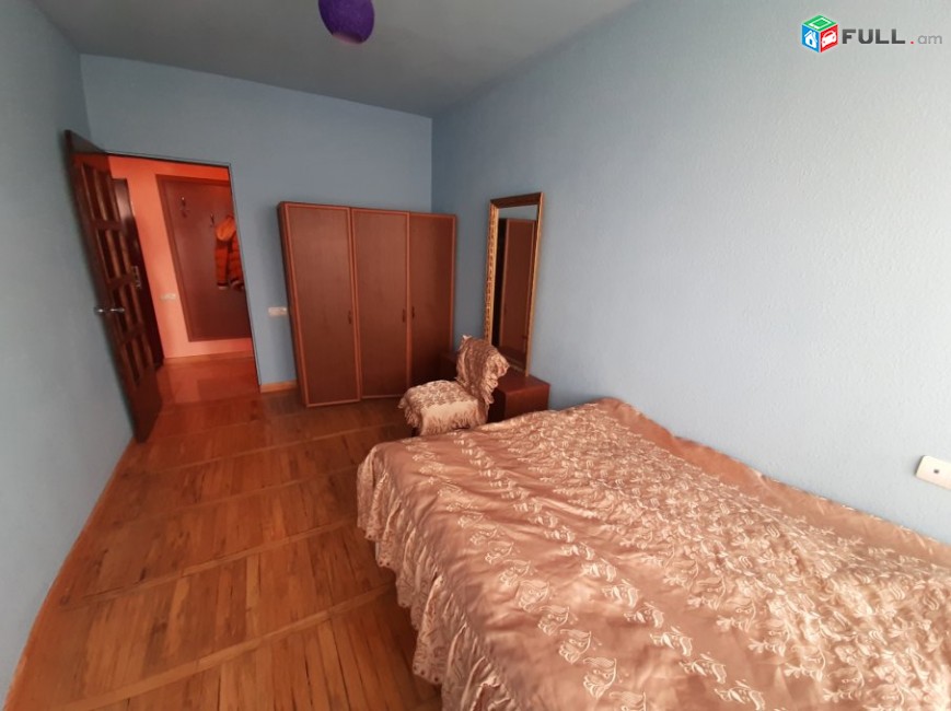 2 սենյականոց բնակարան Մոլդովական փողոցում, 60 ք.մ., 5/10 հարկ, կապիտալ վերանորոգված, քարե շենք