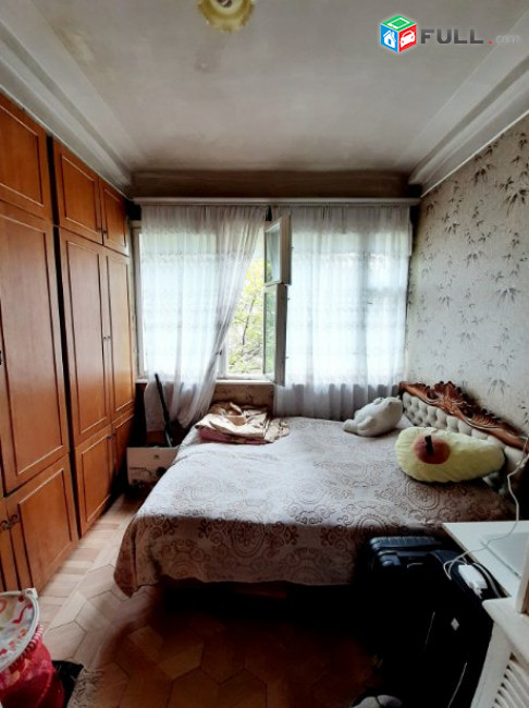 2-комн. квартира на пр. Комитаса, 47 кв.м., 3/5 этаж, каменное здание