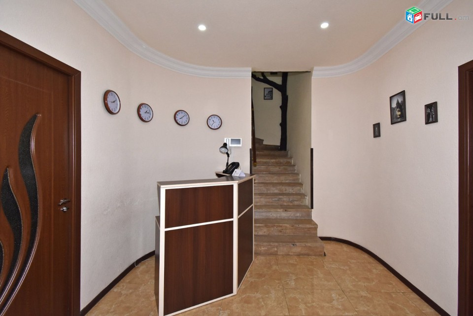 Գործող,600քմ հող, 351,ունիվերսալ շենք, hostel, restoran, հյուրատուն,