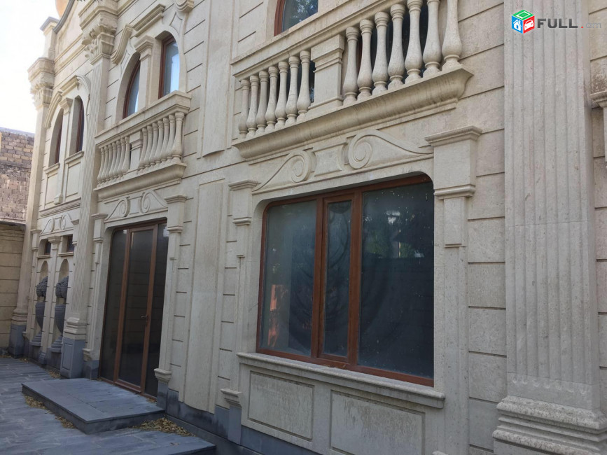 Բլուր թաղամաս,նորակառույց,առանց հարդարման աշխատանքների,հող 2000քմ,շենք 1000քմ