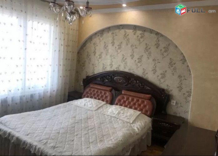 Վարձով 4 սենյականոց բնակարան Հր. Քոչարի փողոցում