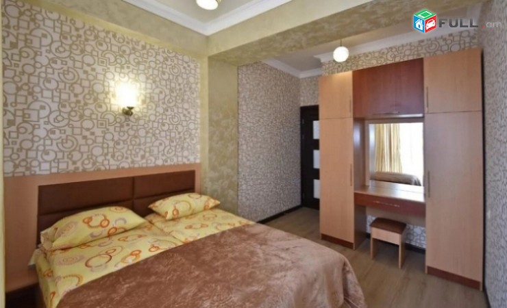 Օրավարձով 3 սենյականոց բնակարան Մաշտոցի պողոտայում