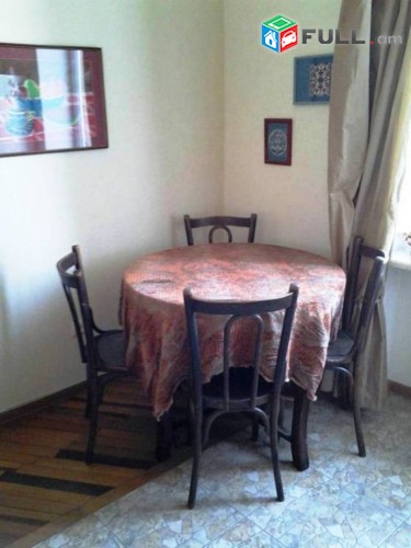 Օրավարձով 1 (ձևափոխած 2-ի) սենյականոց բնակարան Խանջյանի փողոցում