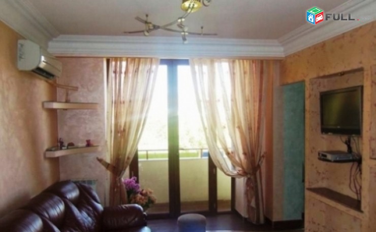 Օրավարձով 1 (ձևափոխած 2-ի) սենյականոց բնակարան Մաշտոցի պողոտայում