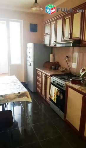 1 (ձևափոխած 3-ի) սենյականոց բնակարան Ռոմանոս Մելիքյանի փողոցում
