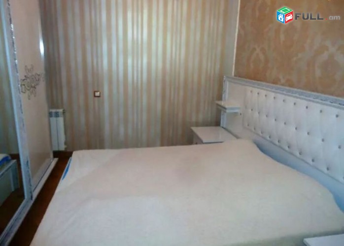 Օրավարձով 3 սենյականոց բնակարան Վարդանանց փողոցում