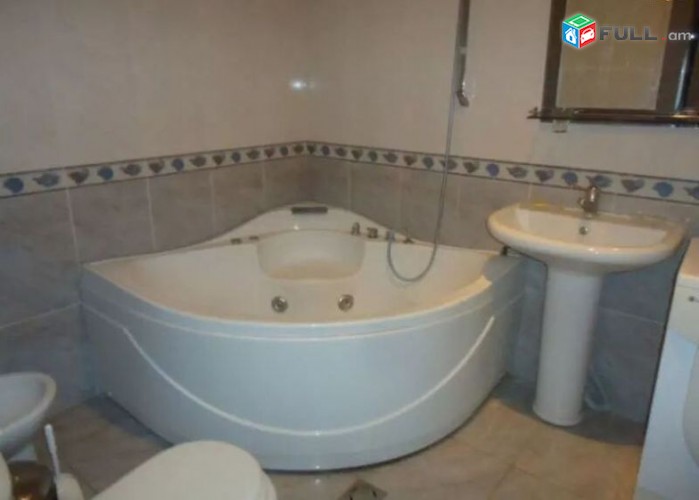 Օրավարձով 2 սենյականոց բնակարան Նալբանդյան փողոցում
