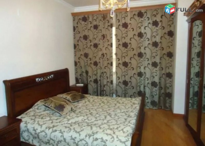 Վարձով 3 սենյականոց բնակարան Բուզանդի փողոցում