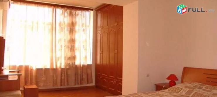 Վարձով 3 սենյականոց բնակարան Կասկադում (Թամանյան փողոց)