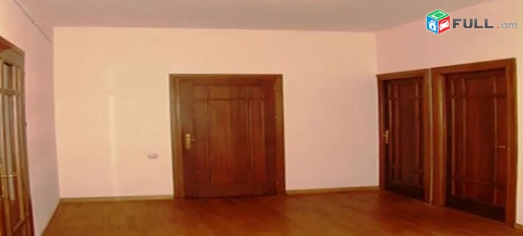 Վարձով 3 սենյականոց բնակարան Կասկադում (Թամանյան փողոց)