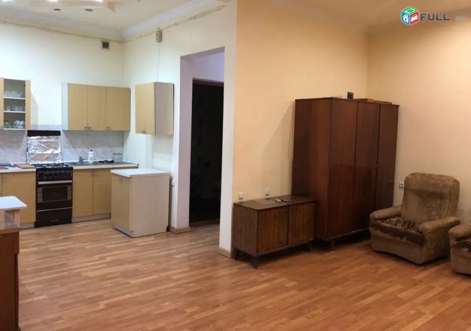 Վարձով 1 սենյականոց բնակարան Վարդանանց փողոցում
