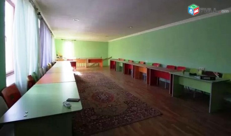Վարձով գրասենյակային (օֆիսային), կոմերցիոն տարածք Կիևյան փողոցում, 400քմ