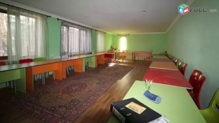 Վարձով գրասենյակային (օֆիսային), կոմերցիոն տարածք Կիևյան փողոցում, 400քմ