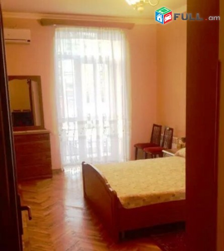 Վարձով 3 սենյականոց բնակարան Կասկադում (Թամանյան փողոց)