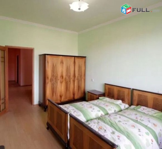 3 սենյականոց բնակարան Արգիշտի փողոցում (Գլենդել Հիլզ), 112մք