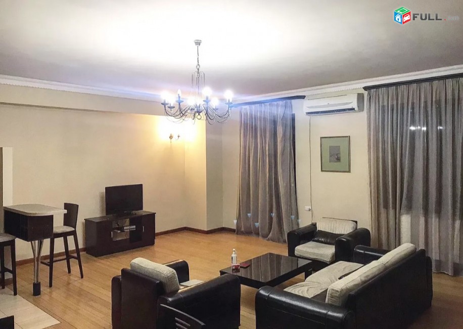 Օրավարձով 3 սենյականոց բնակարան Բուզանդի փողոցում
