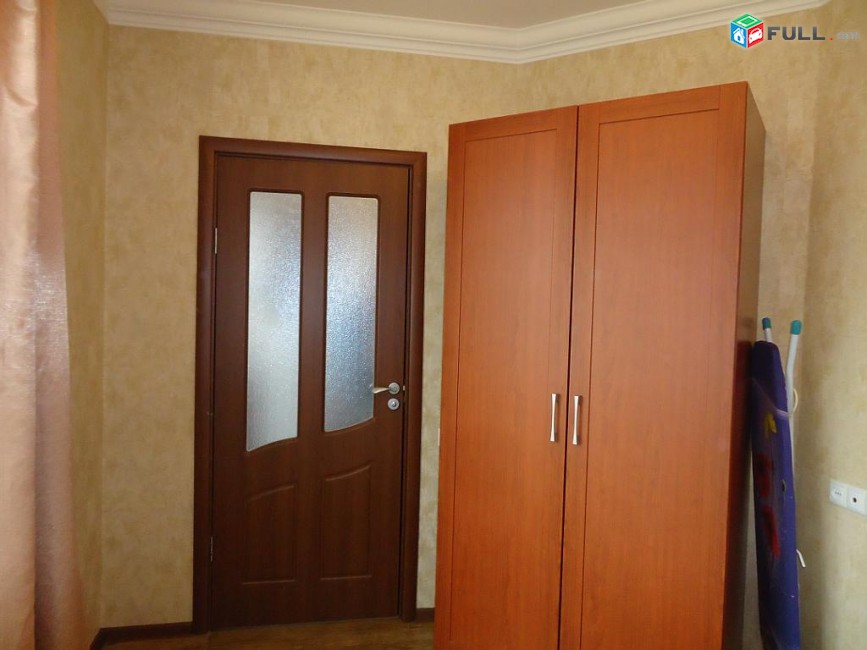 Օրավարձով 2 սենյականոց բնակարան Աբովյան փողոցում