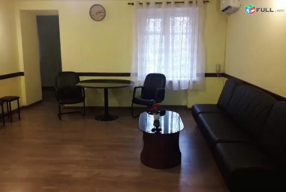 Վարձով գրասենյակային, օֆիսային տարածք Աբովյան փողոցում