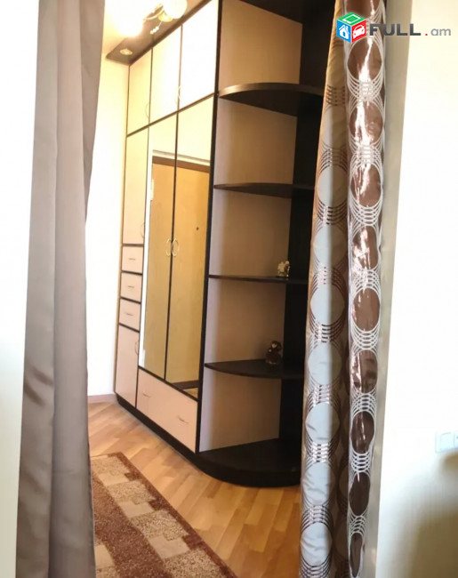 Վարձով 2 սենյականոց բնակարան Օրբելի փողոցում
