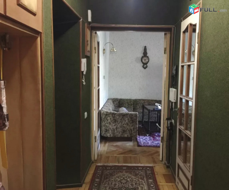 Վարձով 2 (ձևափոխած 3-ի) սենյականոց բնակարան Գյուլբենկյան փողոցում